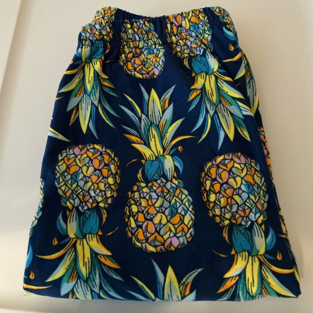 NWOT Pretty OS Pineapple Leggings